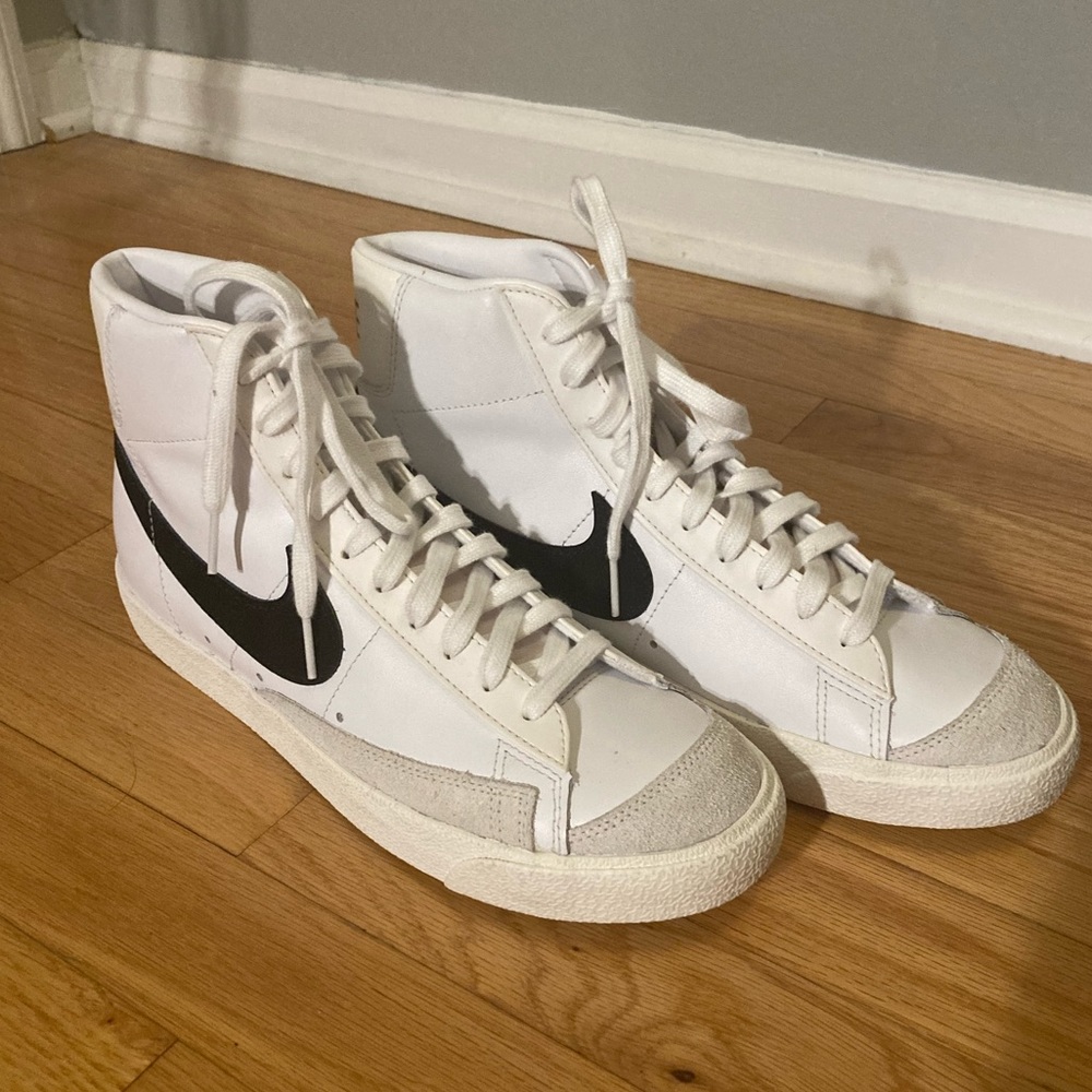 Nike Air Blazers 1977 Men’s 9.5